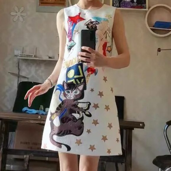 White Brocade Graphic Cat Design Dress - Picture 10 of 11